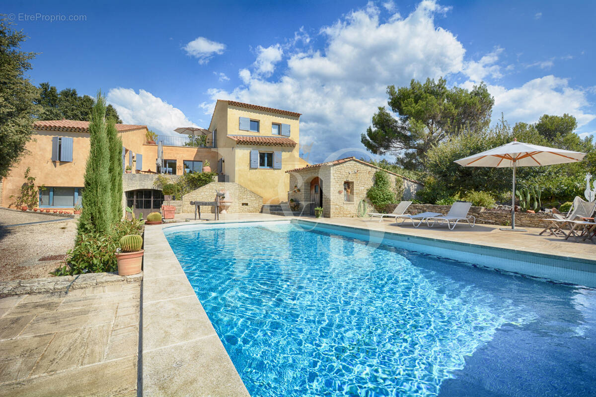 Maison à CRILLON-LE-BRAVE