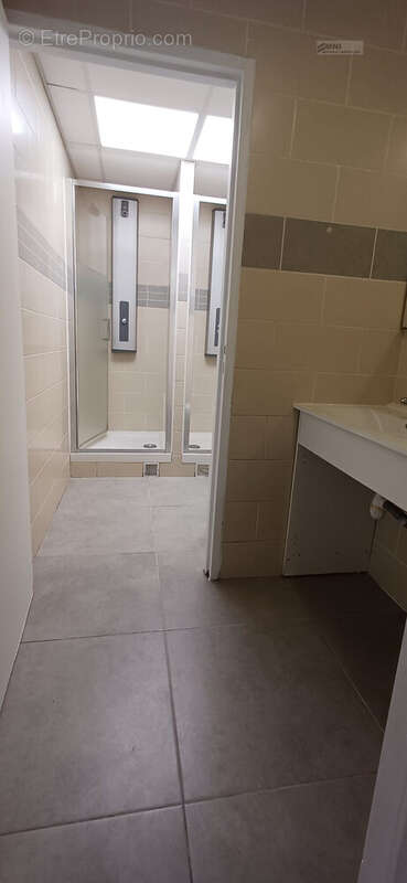 Commerce à LE KREMLIN-BICETRE