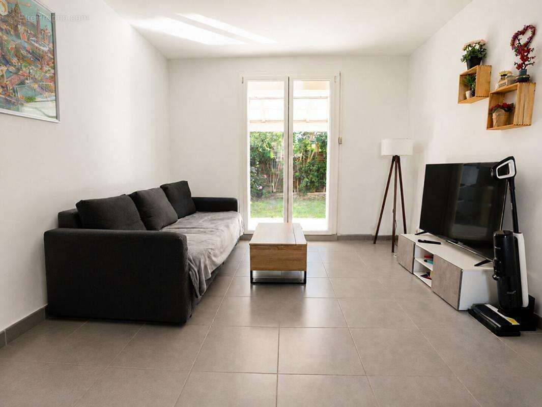 Maison à PALAJA