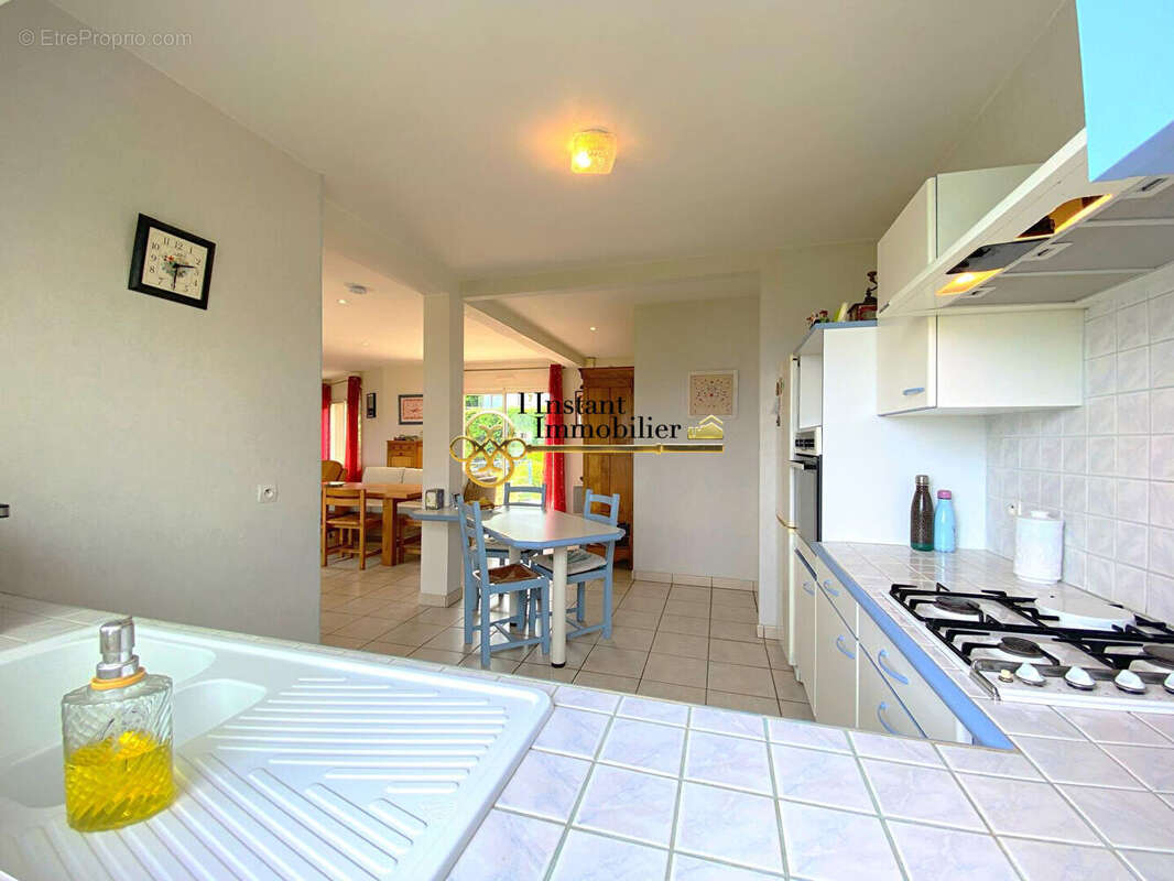 Maison à LOCQUIREC