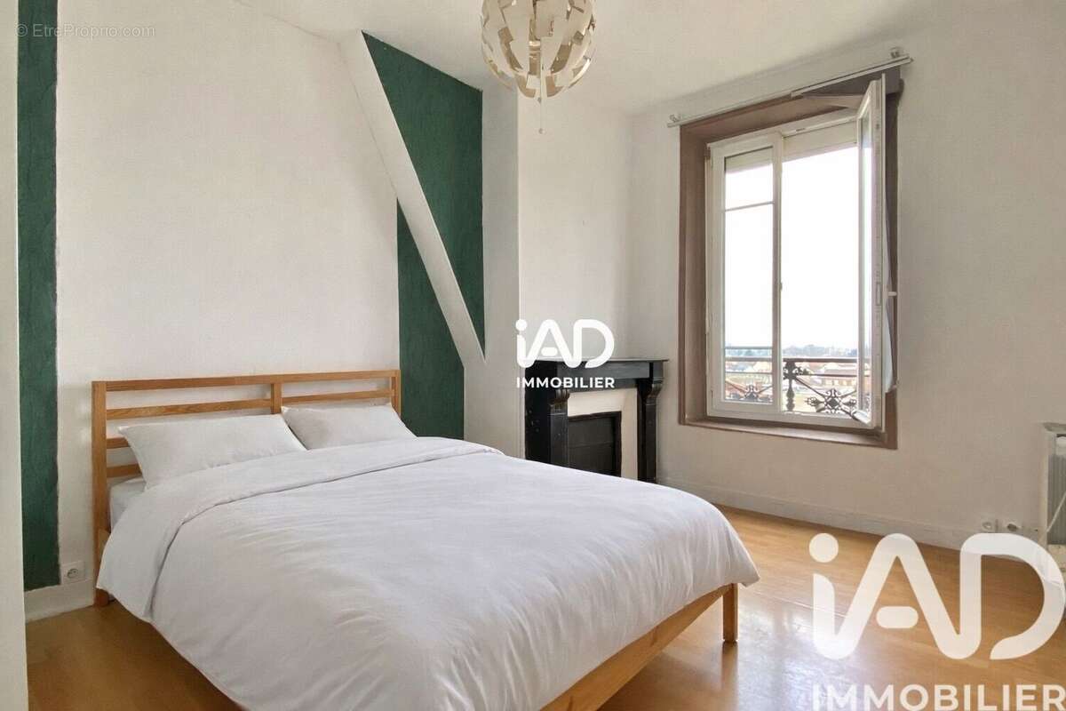 Photo 3 - Appartement à LIVRY-GARGAN