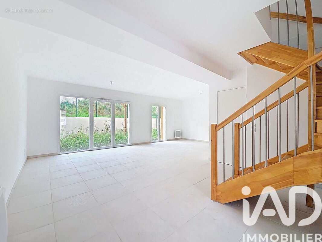 Photo 3 - Maison à MARSEILLE-13E