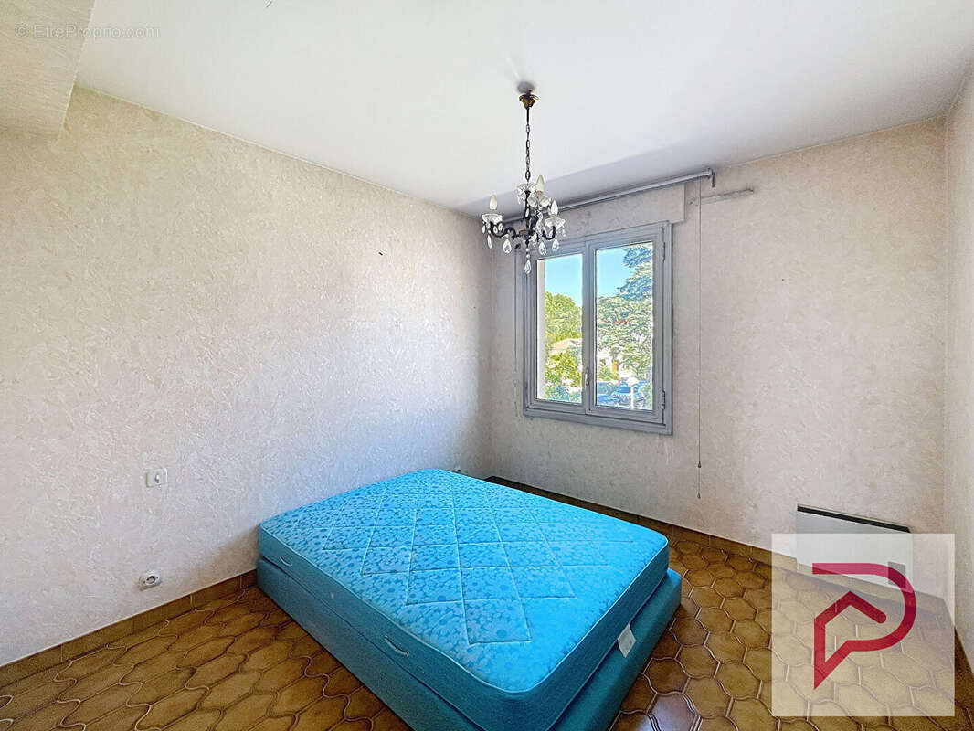 Appartement à SIX-FOURS-LES-PLAGES