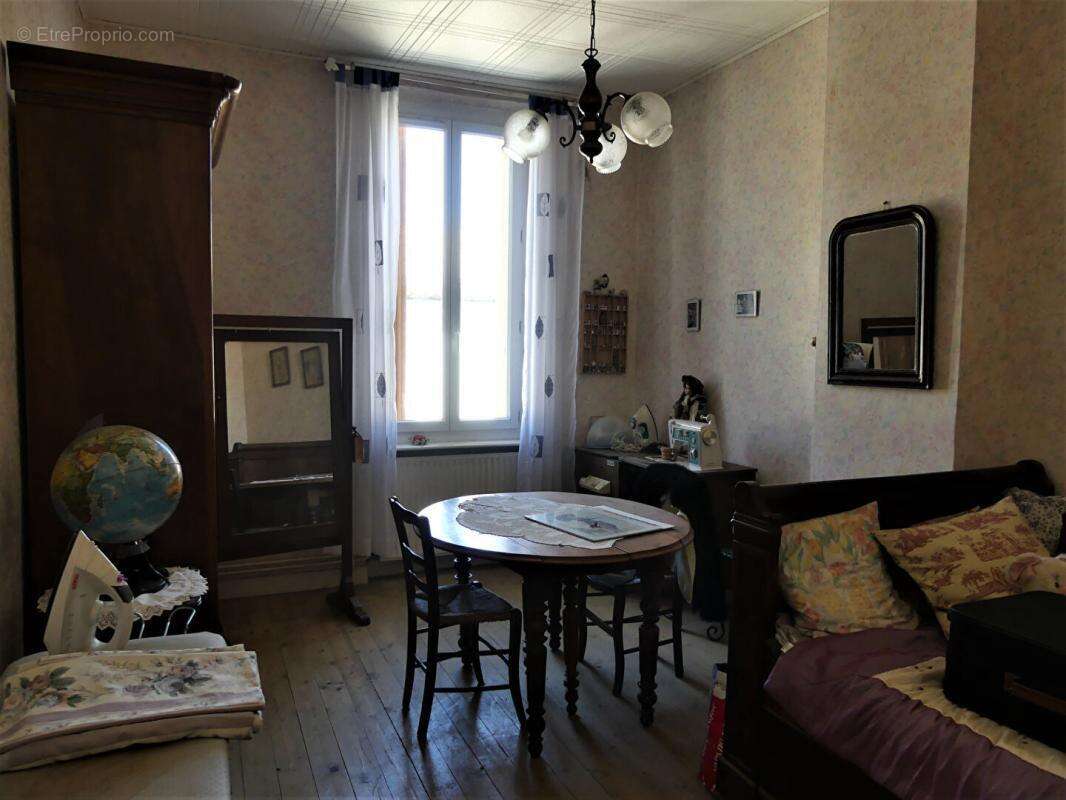 Maison Pradelles En Val 8 pièce(s) 169 m2 - photo 11