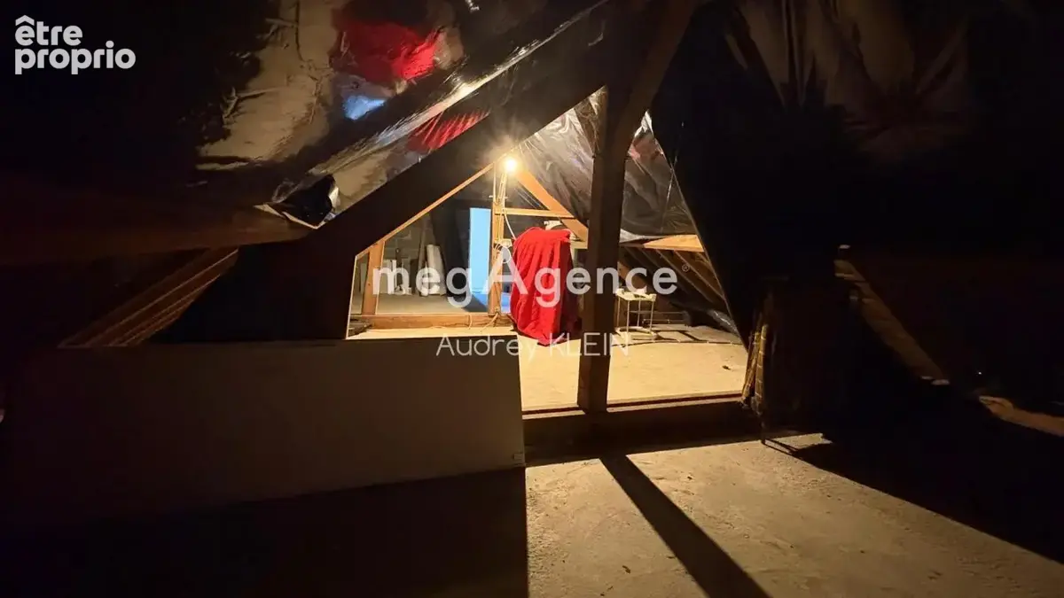 Maison lumineuse 3 chambres, grand jardin de 1 617 m² et combles aménageables - photo 16