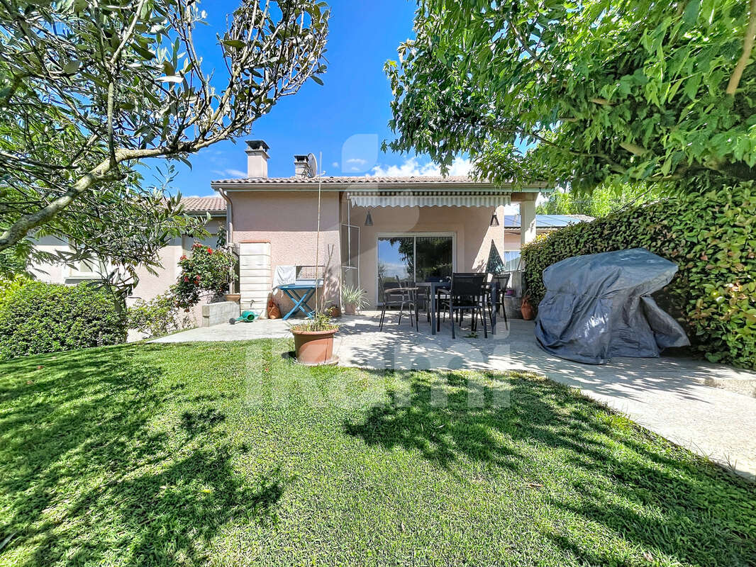 Maison t5 130 m2 sous-sol piscine - photo 3