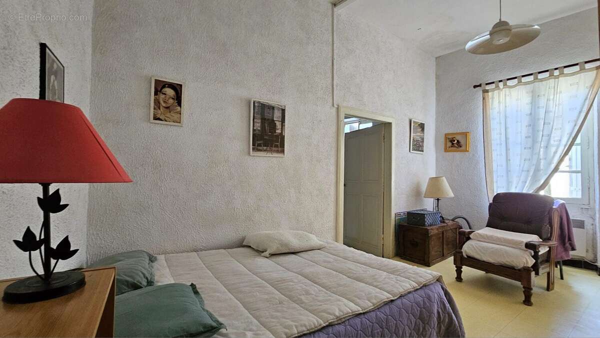Maison à MONTPEZAT