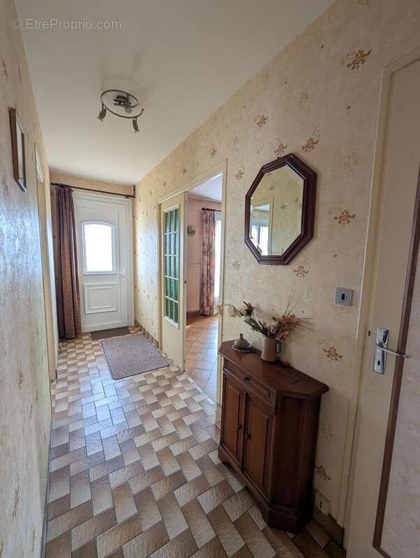 Maison 66 m² à Mezidon-Canon  - photo 3