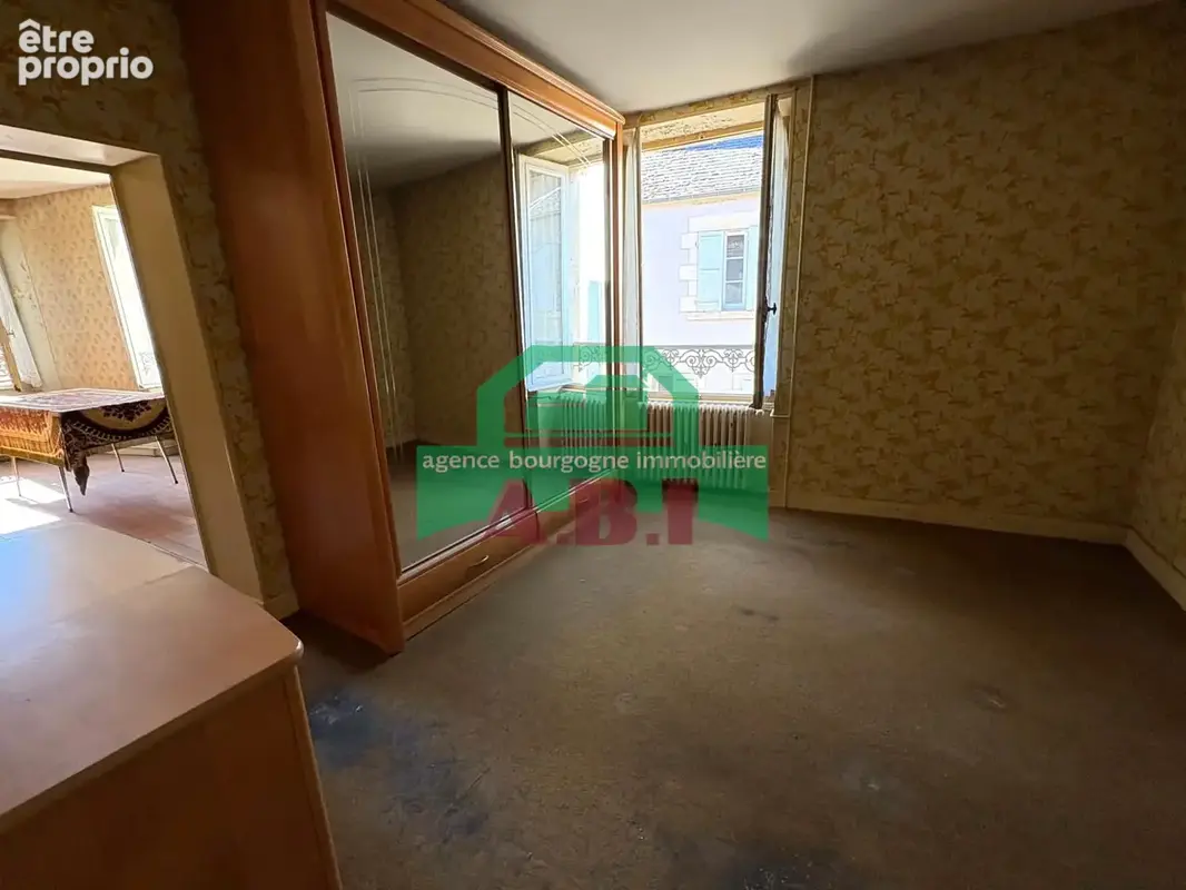 58, Mandat Exclusif - Brinon sur Beuvron commerces accessibles à pied - Grande Maison avec garage. - photo 7