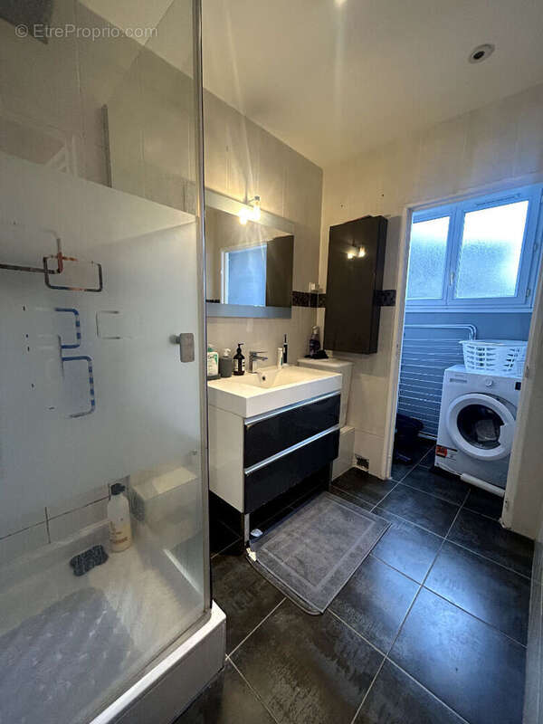 Appartement à LE PERREUX-SUR-MARNE