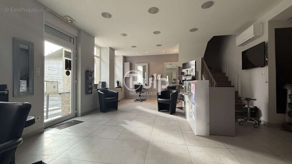 Appartement à AVESNES-LE-COMTE