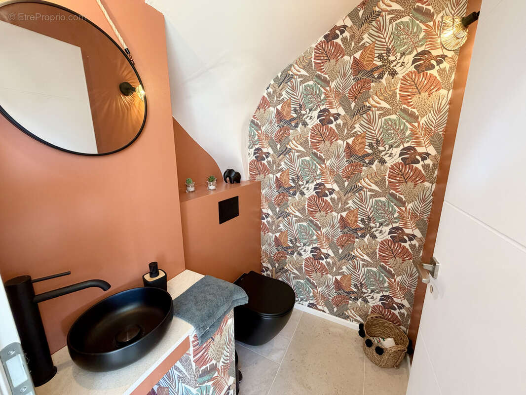 Maison à FORCALQUIER