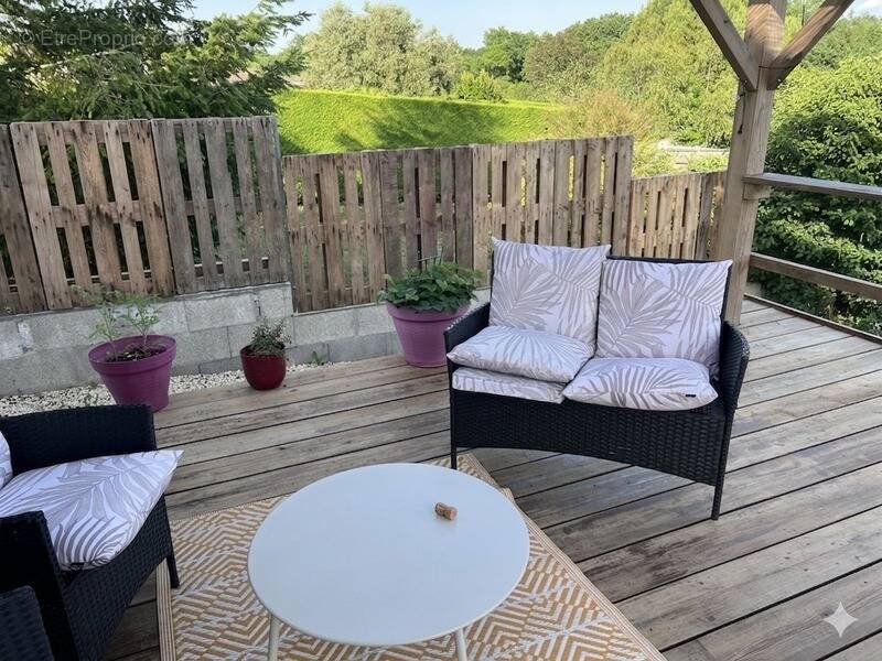 Maison à BUSSAC-SUR-CHARENTE