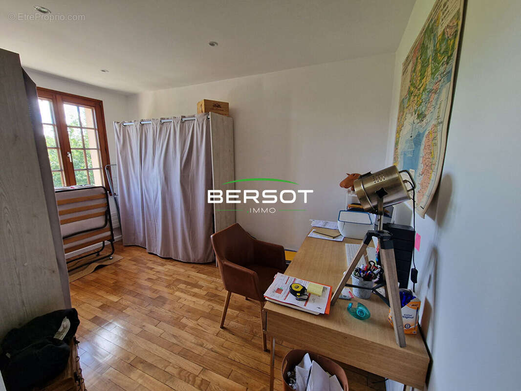 Maison à CHASSEY-LES-MONTBOZON