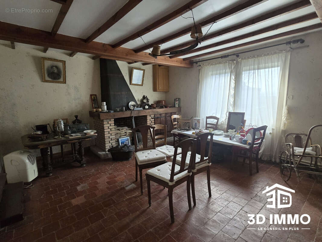 Maison à BOULOGNE-SUR-HELPE