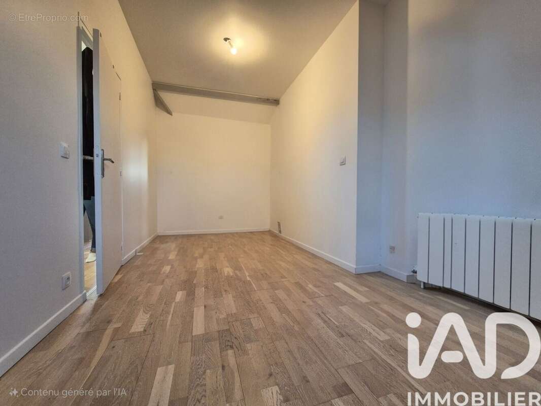 Photo 5 - Appartement à CHARLEVILLE-MEZIERES