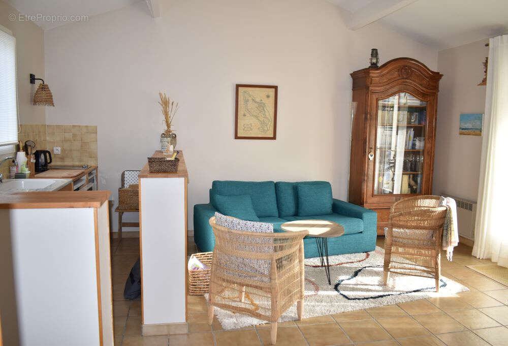 Maison à LA BREE-LES-BAINS