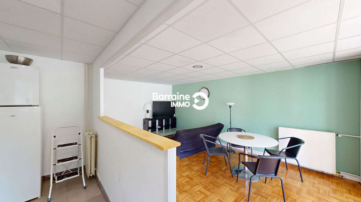 A vendre barraine immo appartement t3 bellevue proche tram et avec balcon - photo 9