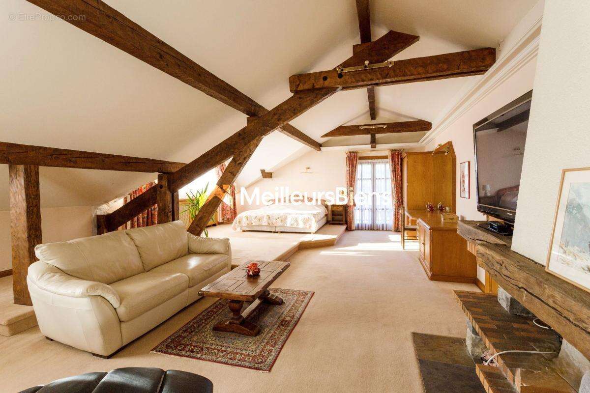 Maison à SAINT-PAUL-EN-CHABLAIS