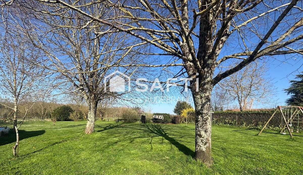 Photo 3 - Maison à VOUILLE