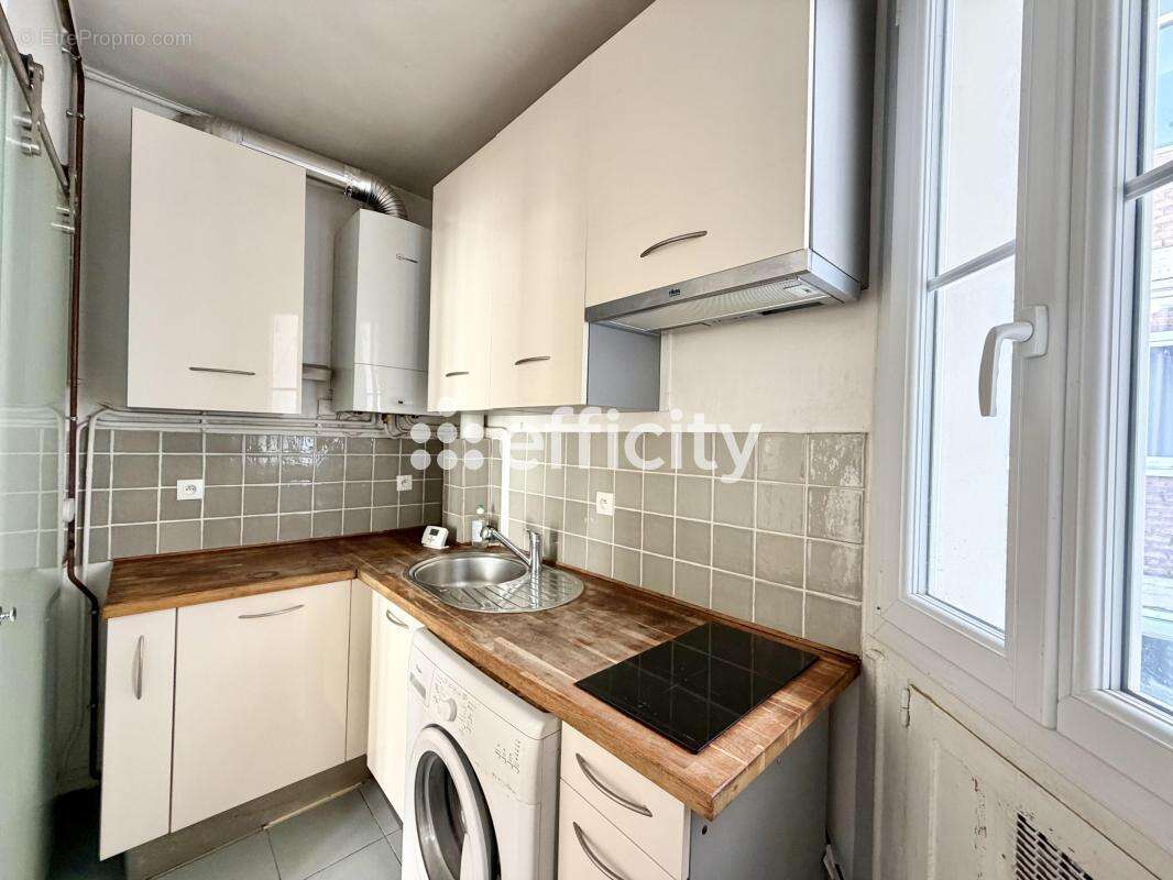 Appartement à PARIS-12E