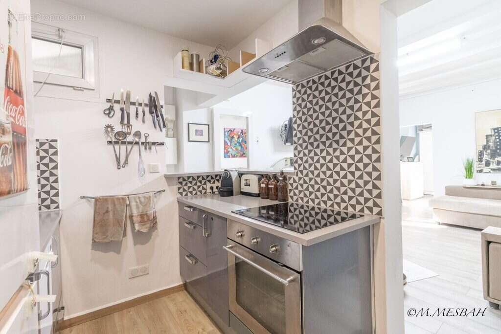 Appartement 43 m² à Les Lilas  - photo 2