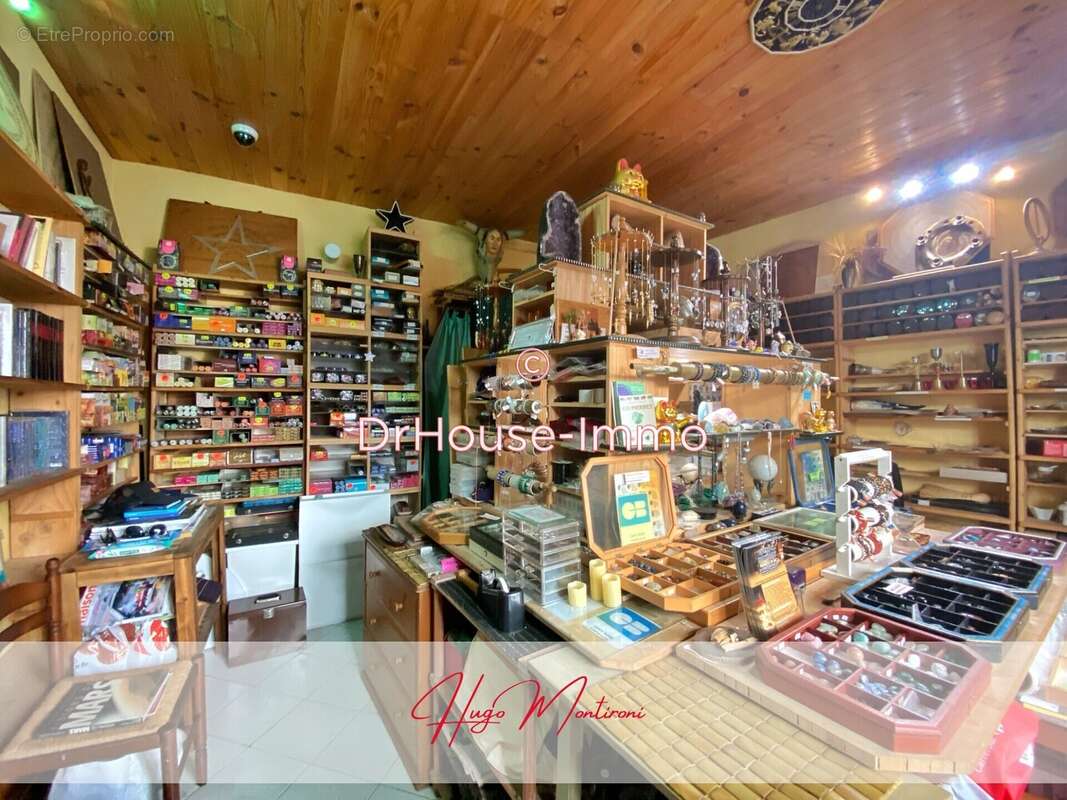 Commerce à MARSEILLE-6E