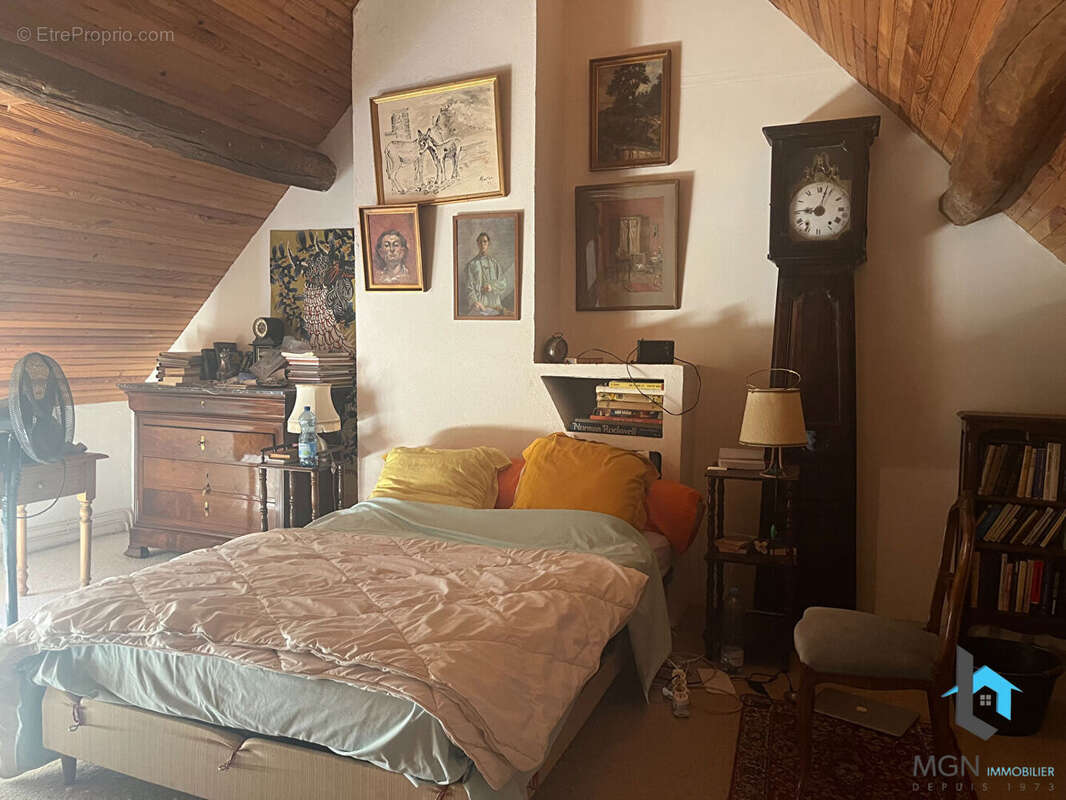 Maison à TRIZAY-LES-BONNEVAL