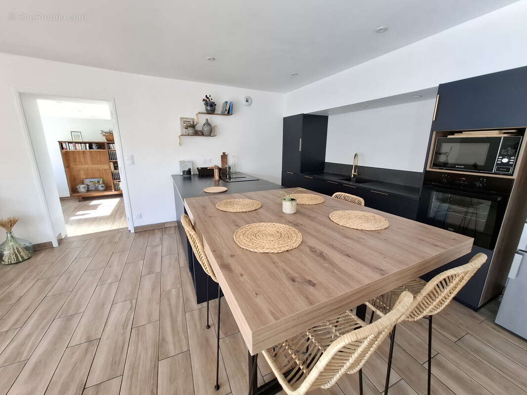 Maison à CLONAS-SUR-VAREZE