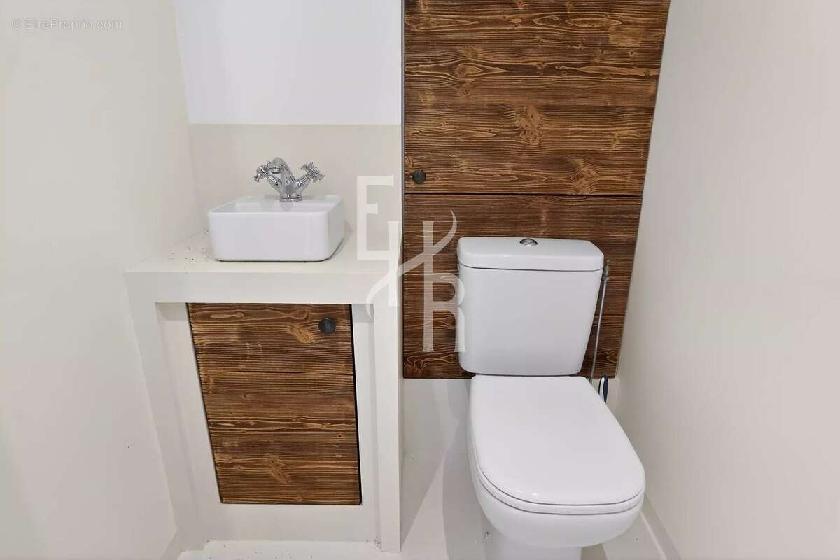 Appartement à MOUGINS