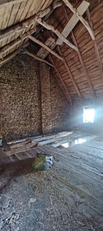 Maison à CHAUDES-AIGUES