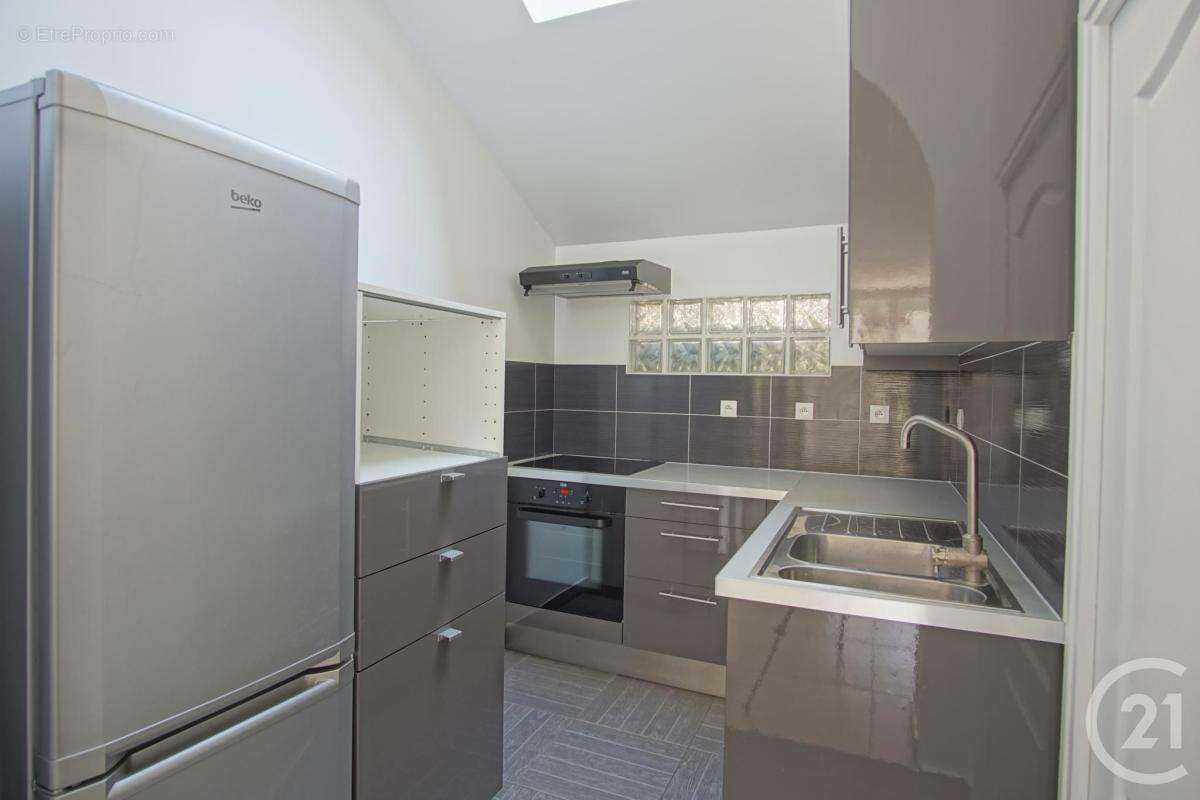 Maison 71 m² à Orly  - photo 7
