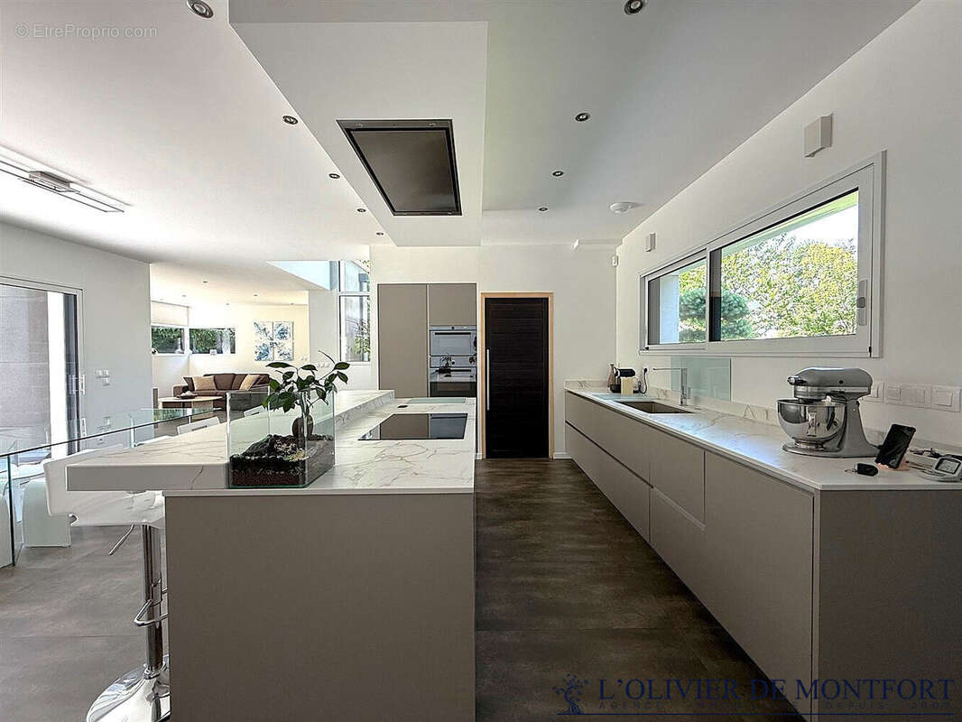 Maison à MONTFORT-L'AMAURY