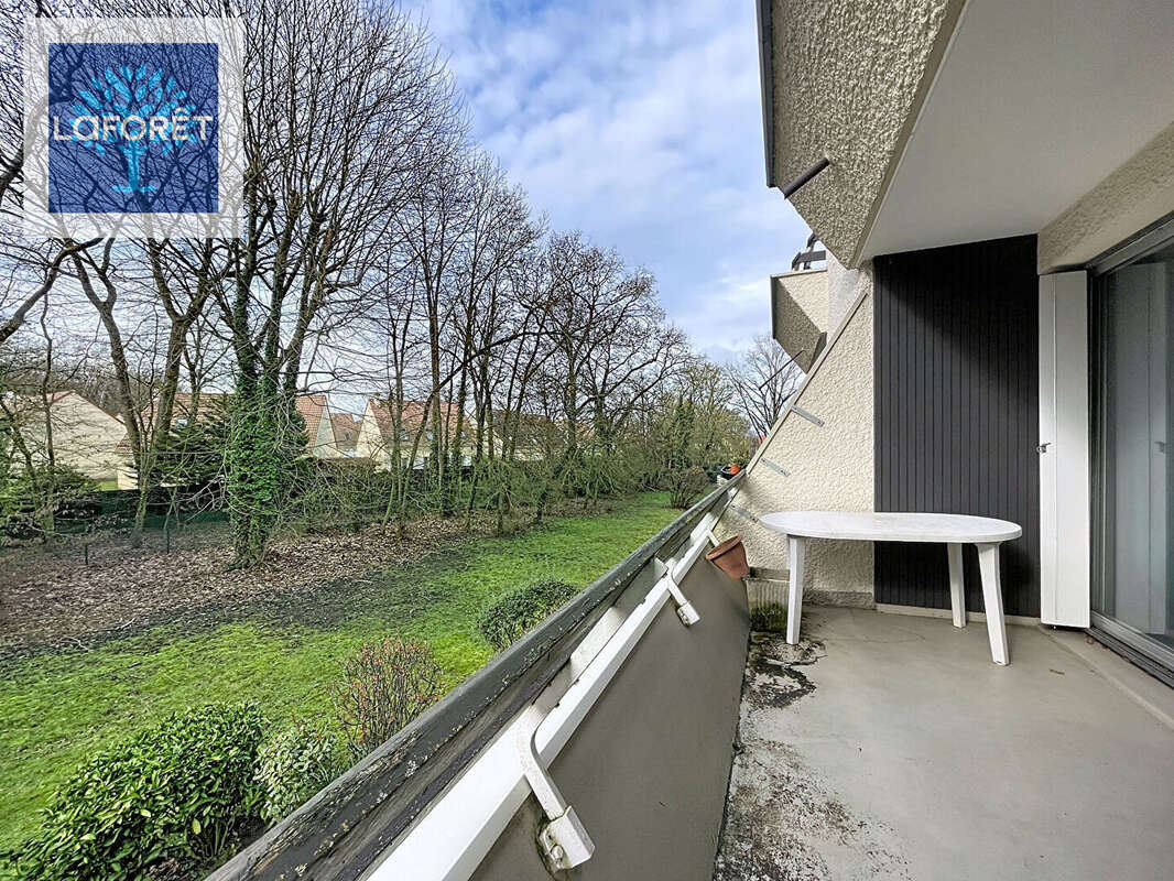 Appartement à MERY-SUR-OISE