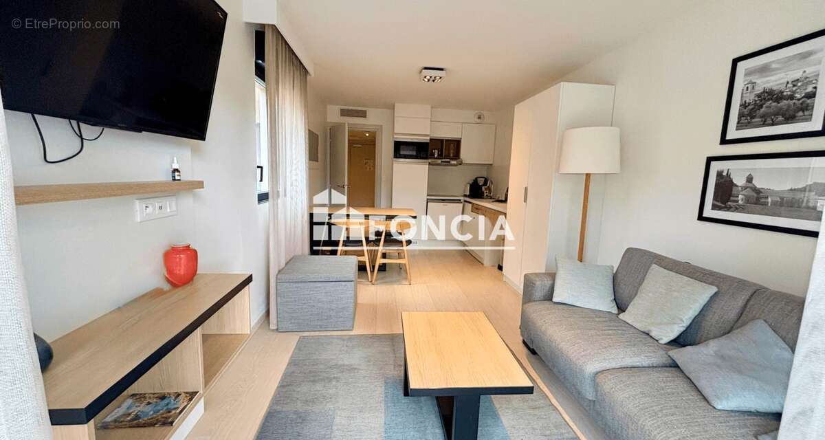 Appartement à VENCE