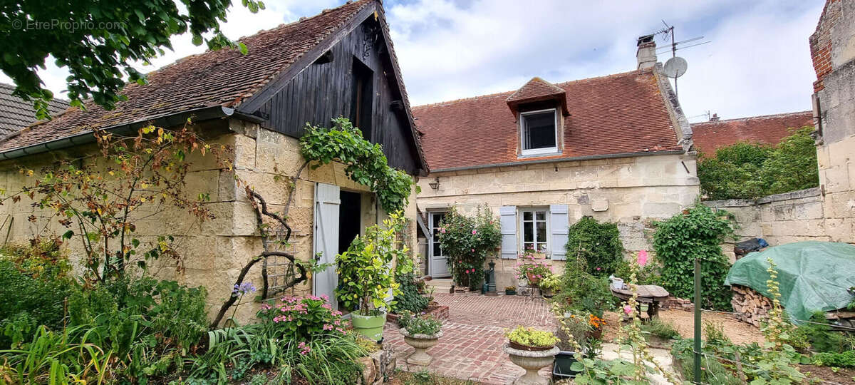 Ensemble immobilier - photo 2