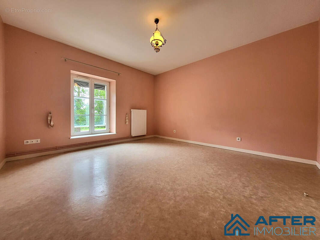 Appartement à MONCEL-LES-LUNEVILLE