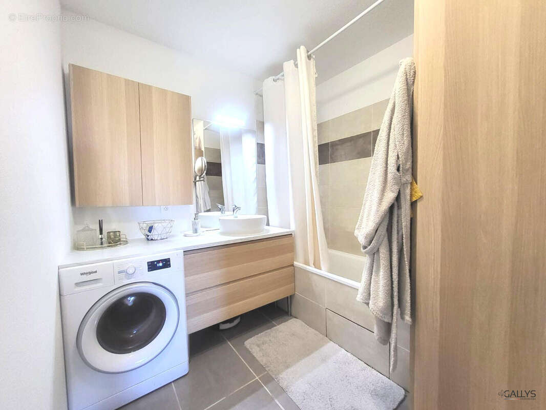 Appartement à SAINT-ORENS-DE-GAMEVILLE