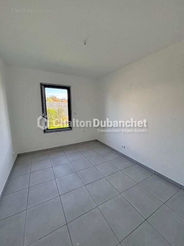 Maison à SAINT-NIZIER-SOUS-CHARLIEU