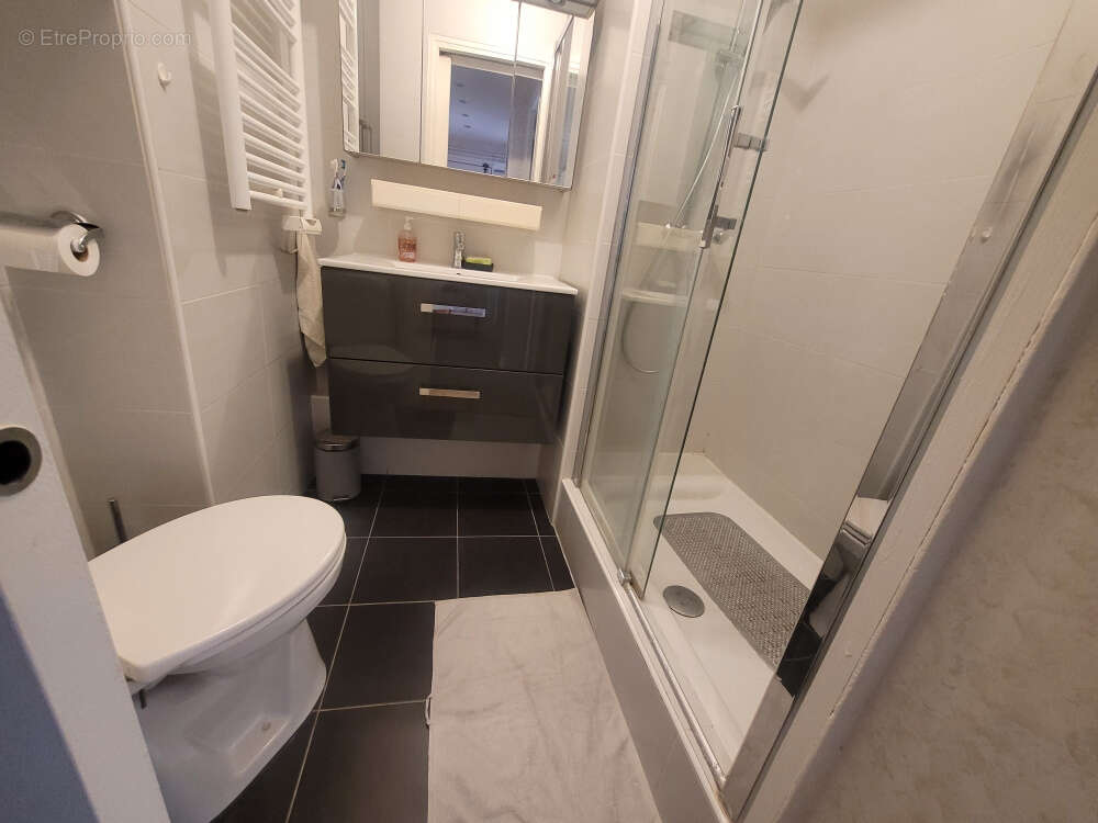 VILLERS LE BEL - Appartement F3 proche centre ville - photo 5