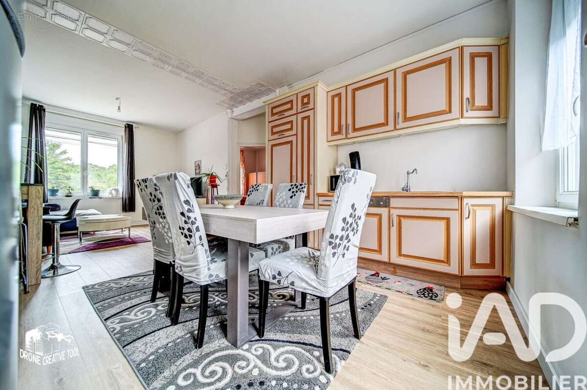 Photo 2 - Maison à THIL