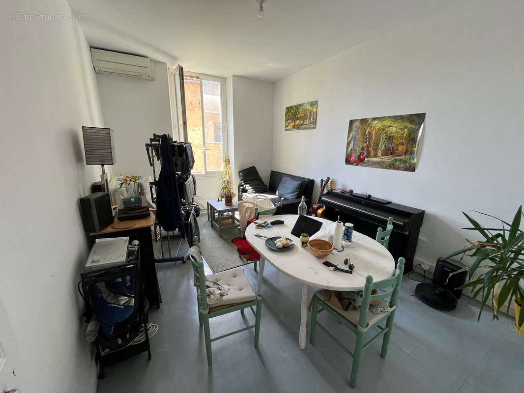 Appartement à SALON-DE-PROVENCE