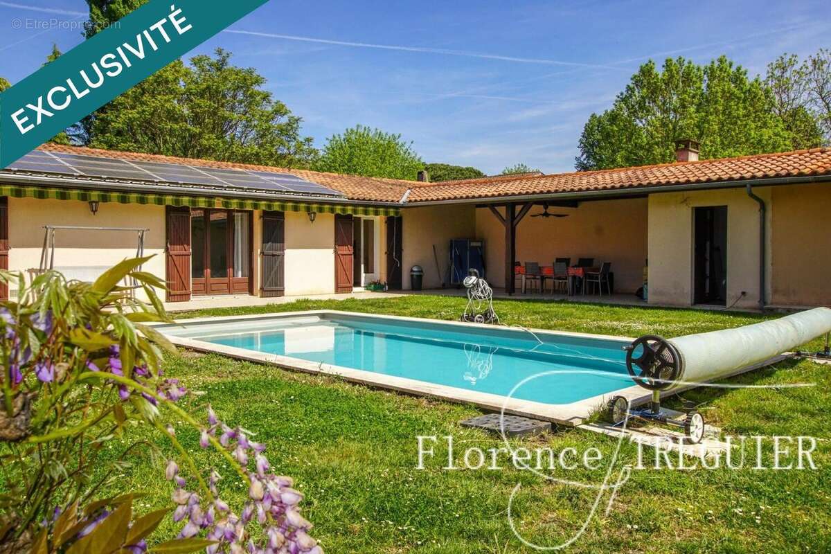 Photo 2 - Maison à SAINT-MORILLON