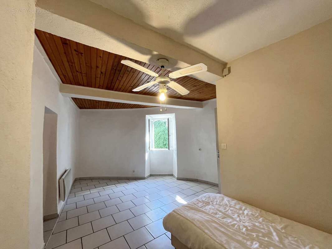 Maison à MONTBRUN-DES-CORBIERES