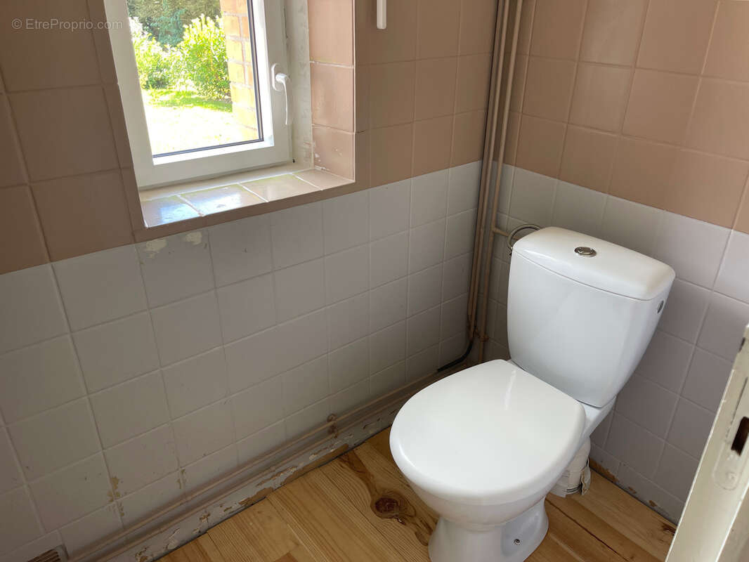 Maison à SAINT-MARCEL-EN-MARCILLAT