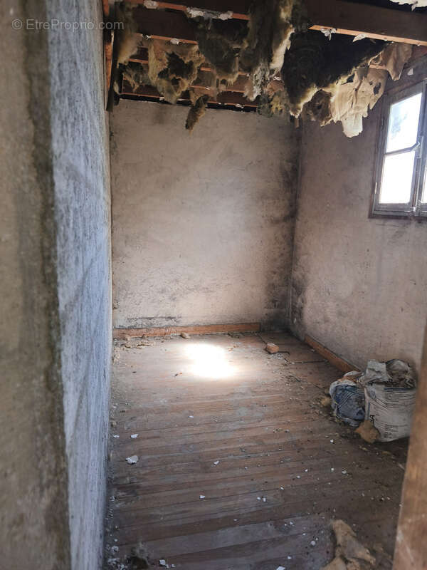 Maison à FRESNAY-SUR-SARTHE