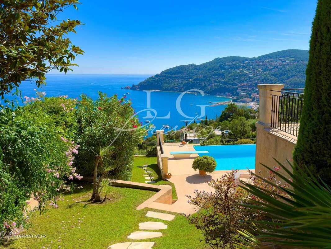 Maison à THEOULE-SUR-MER