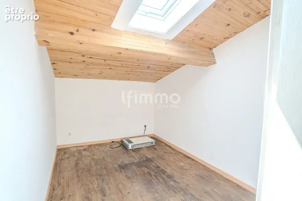 Maison en pierre de caractère avec terrasse, studio et grand ga - photo 16