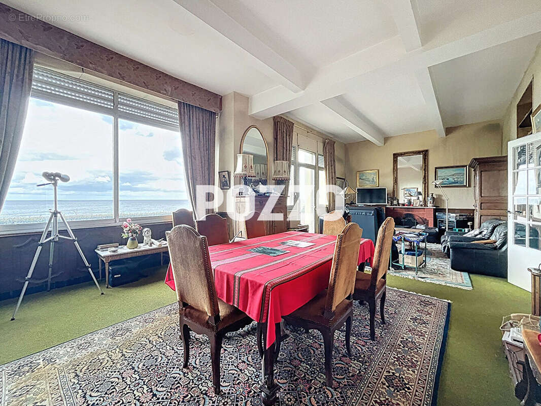 Maison à VIERVILLE-SUR-MER