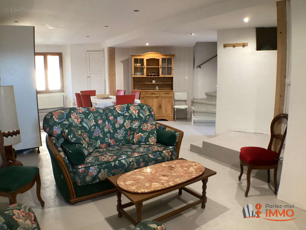 Maison 81 m² à Saint-Pal-De-Chalencon  - photo 6